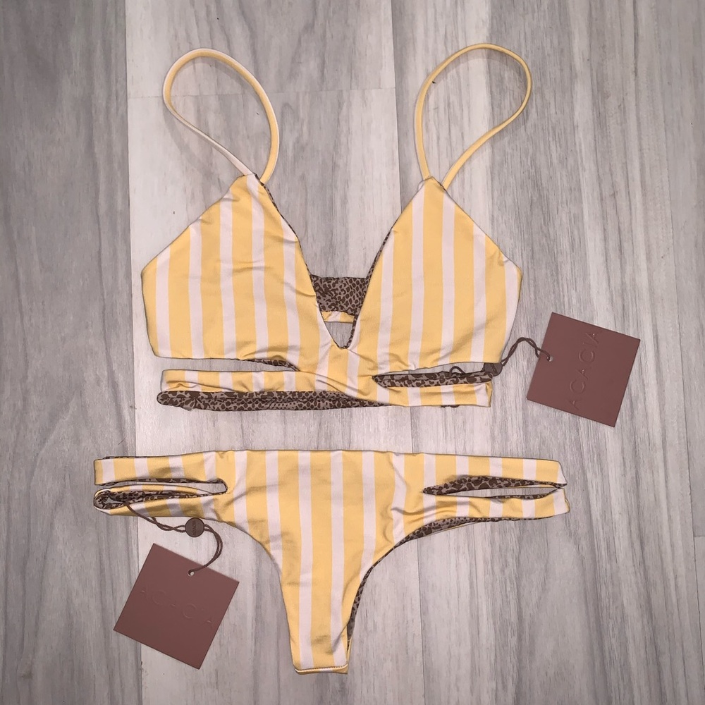 acacia mellow set! BRAND NEW!